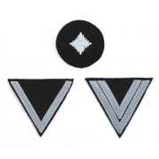 Privates' sleeve insignia chevrons on black